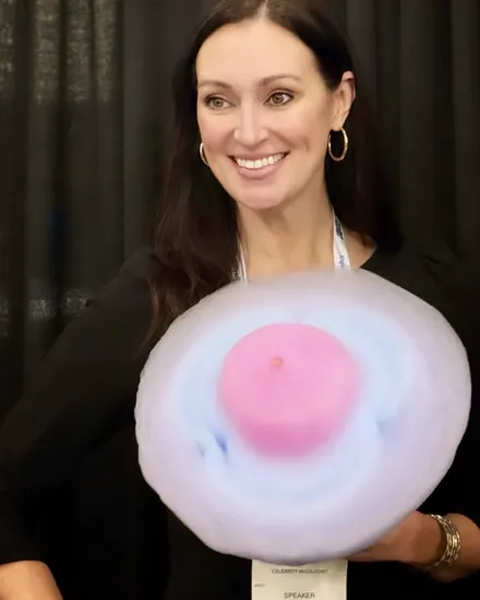 Sweet Robo Cotton Candy Robot in action